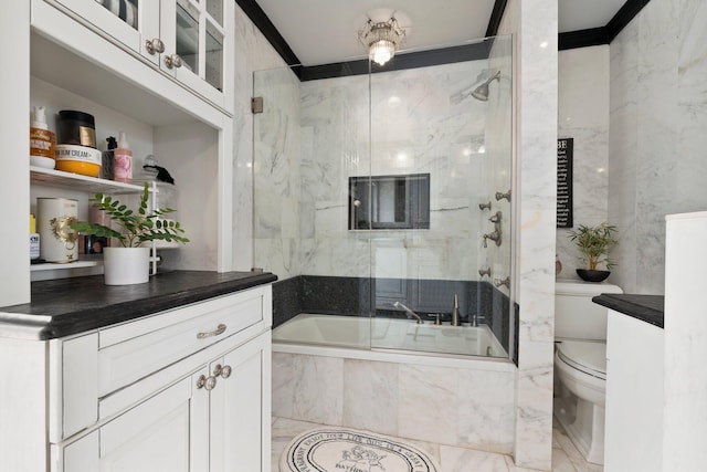 full bathroom featuring toilet