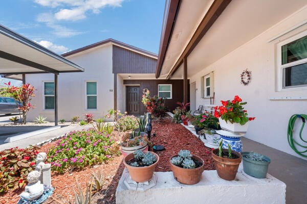6531 SE Federal Hwy SE Unit Q108, Stuart, FL 34997 - exterior space with stucco siding