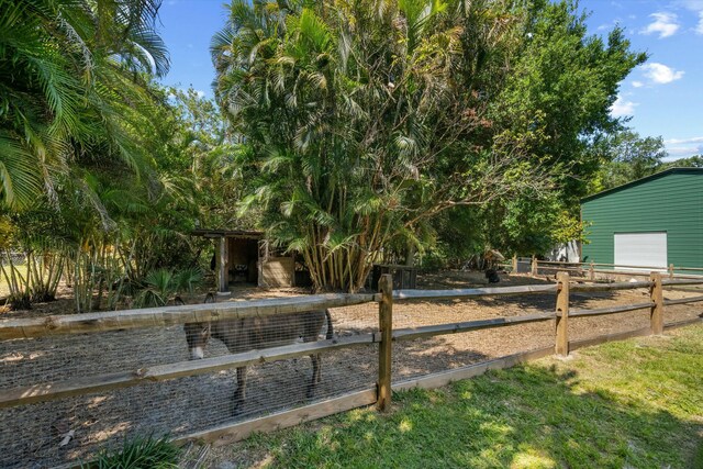 16629 74th Ave N, Palm Beach Gardens, FL 33418 - exterior space