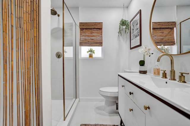 1008 SE 3rd St, Boynton Beach, FL 33435 - bathroom featuring walk in shower, toilet, and vanity