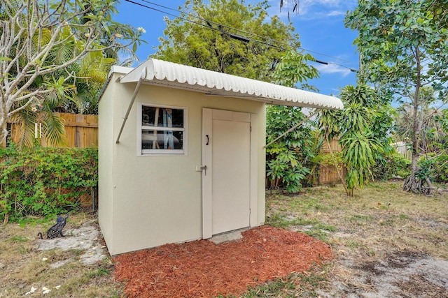 1008 SE 3rd St, Boynton Beach, FL 33435 - view of shed with a fenced backyard