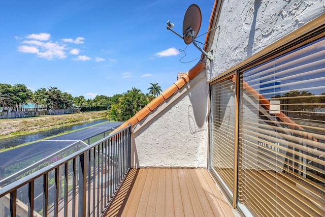 6130 Via Tierra, Boca Raton, FL 33433 - exterior space featuring a water view