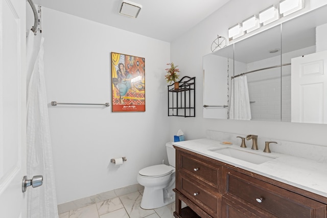 7414 Rosewood Cir, Boca Raton, FL 33487 - bathroom featuring vanity, curtained shower, marble finish floor, baseboards, and toilet