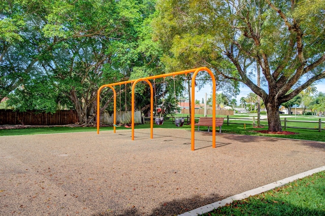 7414 Rosewood Cir, Boca Raton, FL 33487 - communal playground featuring fence