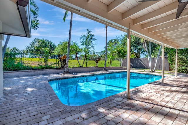 4770 Fox Hunt Trl, Boca Raton, FL 33487 - view of swimming pool featuring a patio area and a fenced backyard
