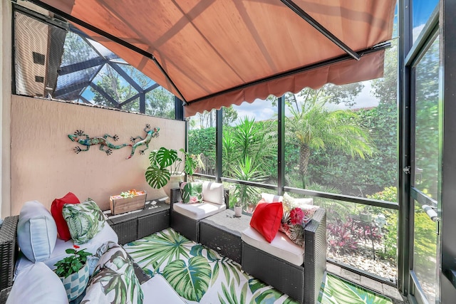7816 Butera, Delray Beach, FL 33446 - sunroom with outdoor lounge area and lofted ceiling