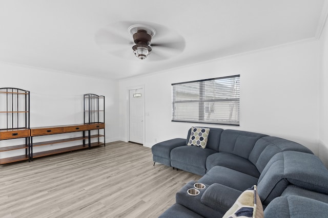 574 Monaco L, Delray Beach, FL 33446 - living area featuring crown molding, a ceiling fan, baseboards, and wood finished floors