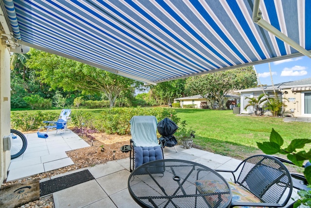 13756 Via Flora Unit A, Delray Beach, FL 33484 - view of patio