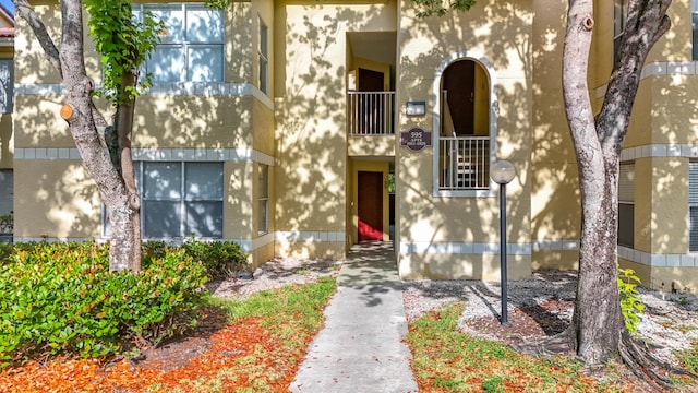 595 Vista Isles Dr Unit 1926, Sunrise, FL 33325 - entrance to property with stucco siding
