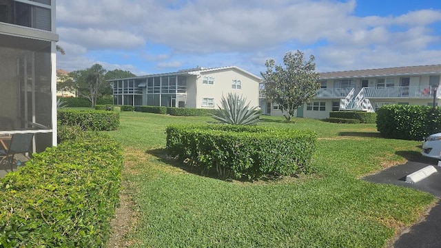 880 Horizons W Unit 112, Boynton Beach, FL 33435 - view of yard
