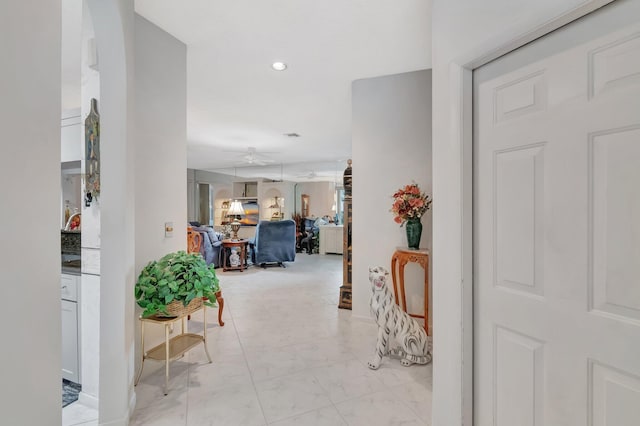 7829 Mansfield Hollow Rd, Delray Beach, FL 33446 - corridor featuring arched walkways and recessed lighting