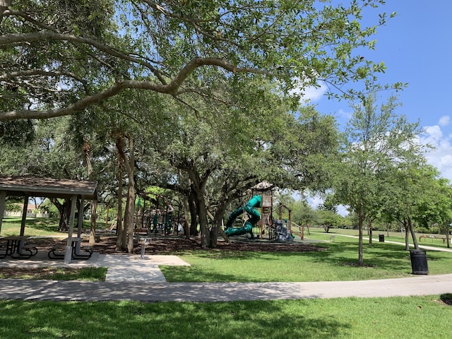 385 NW 37th Way, Deerfield Beach, FL 33442 - communal playground with a lawn