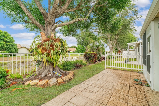 6209 Pond Tree Ct, Greenacres, FL 33463 - view of patio