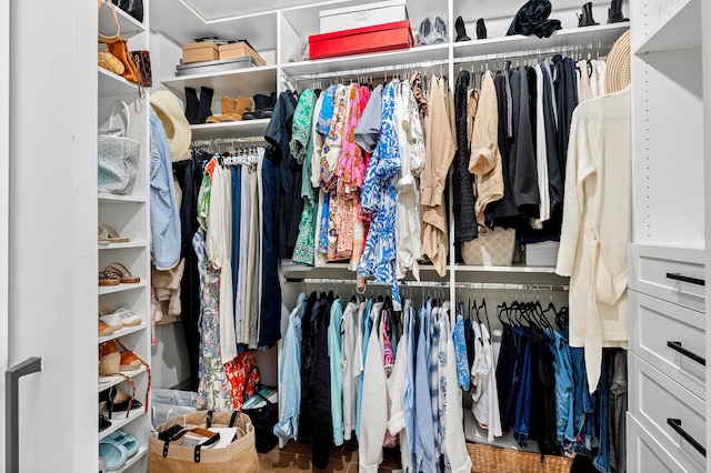 2441 NW 64th St, Boca Raton, FL 33496 - view of walk in closet