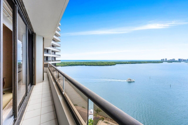 100 Lakeshore Dr Unit 1557, North Palm Beach, FL 33408 - balcony with a water view
