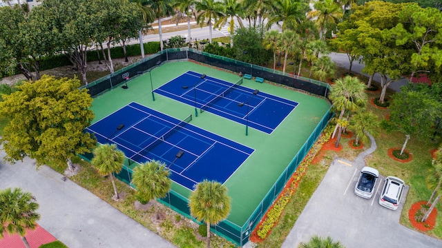 6674 Las Flores Dr, Boca Raton, FL 33433 - view of sport court featuring fence