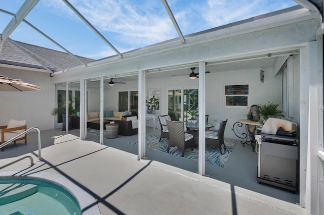 620 NE 15th Pl, Boynton Beach, FL 33435 - sunroom featuring ceiling fan, an outdoor hangout area, and outdoor dining area