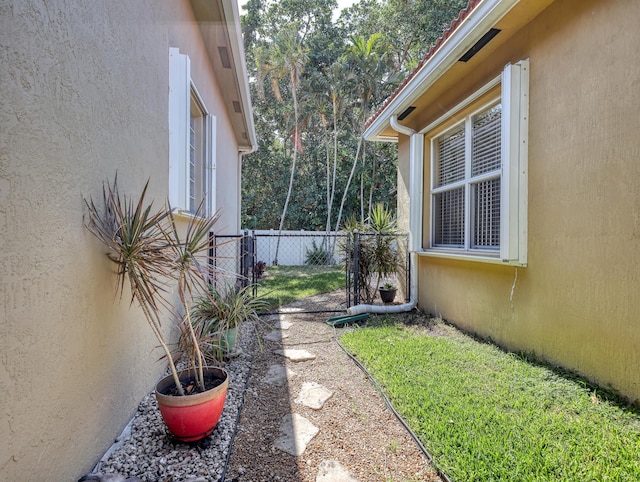 view of yard featuring fence