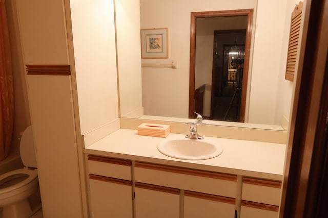3302 SE Guinevere Ln, Port Saint Lucie, FL 34952 - full bath with toilet, vanity, and a bath
