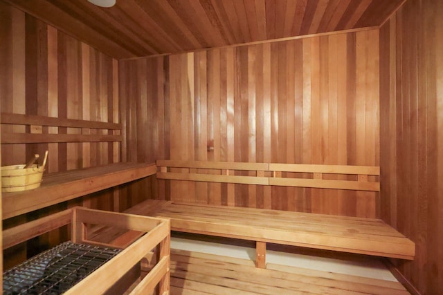 view of sauna / steam room