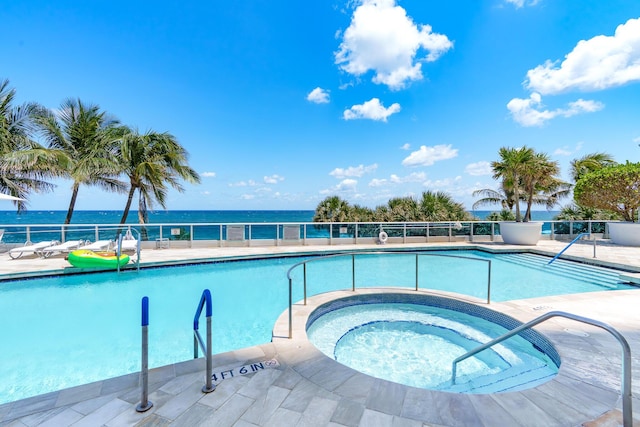 1600 S Ocean Blvd Unit Mph02, Lauderdale By The Sea, FL 33062 - community pool with a hot tub and a water view