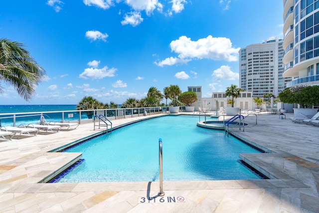 1600 S Ocean Blvd Unit Mph02, Lauderdale By The Sea, FL 33062 - community pool featuring a patio area and fence