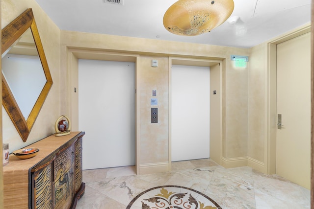 1600 S Ocean Blvd Unit Mph02, Lauderdale By The Sea, FL 33062 - foyer entrance with elevator