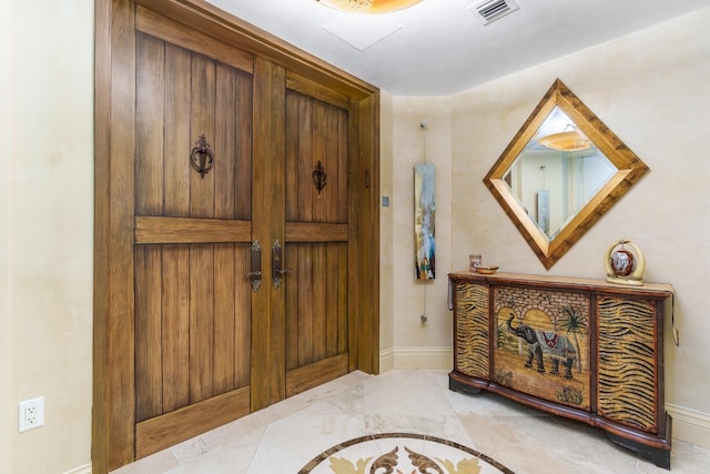 1600 S Ocean Blvd Unit Mph02, Lauderdale By The Sea, FL 33062 - foyer featuring baseboards