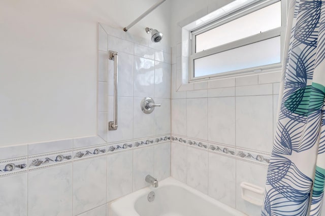 955 Circle A Dr Unit A, Delray Beach, FL 33445 - full bathroom with shower / bath combo with shower curtain