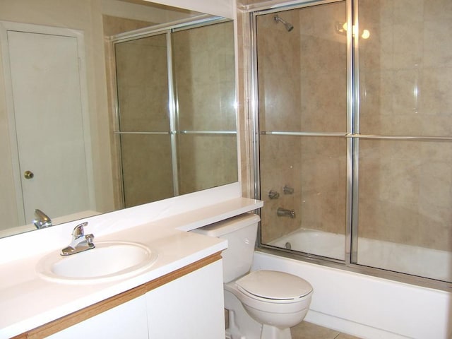 880 Cypress Park Way Unit E, Deerfield Beach, FL 33064 - full bathroom with shower / bath combination with glass door, toilet, and vanity