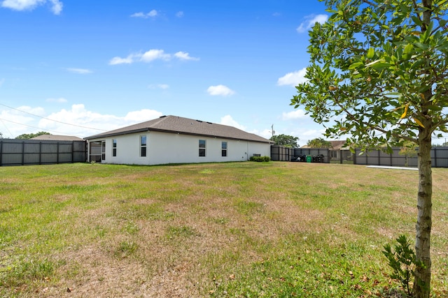 885 SW Squirrel Ave, Port Saint Lucie, FL 34953 - view of yard