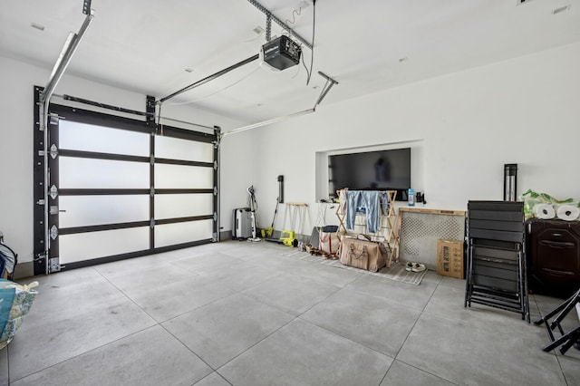 2409 NE 18th Ave, Wilton Manors, FL 33305 - garage with a garage door opener