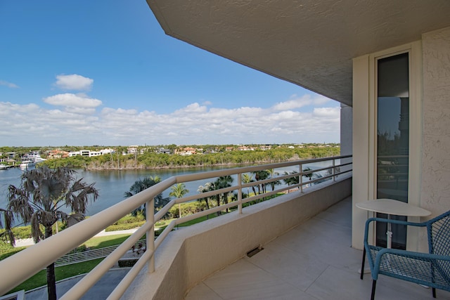 4101 N Ocean Blvd Unit 504, Boca Raton, FL 33431 - balcony with a water view