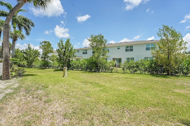 4345 Trevi Ct Unit 108, Lake Worth, FL 33467 - view of green lawn