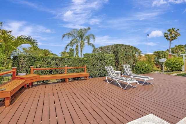 2940 SE Treasure Island Rd, Port Saint Lucie, FL 34952 - view of wooden terrace