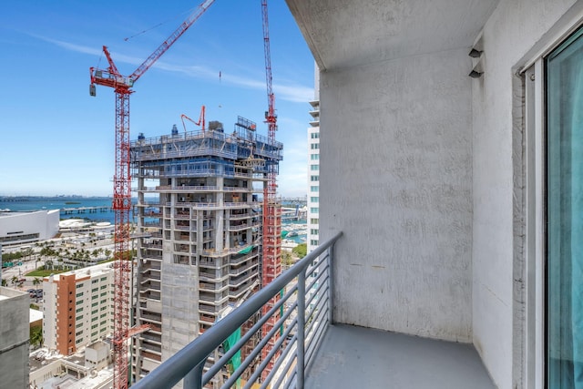 234 NE 3rd St Unit 2206, Miami, FL 33132 - balcony featuring a city view and a water view