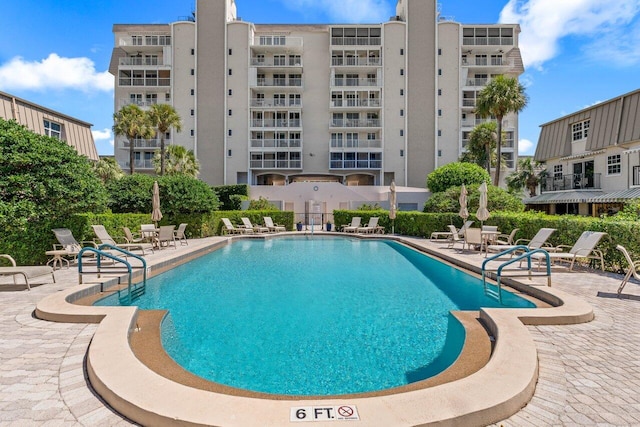 2000 S Ocean Blvd Unit 605, Delray Beach, FL 33483 - community pool with a patio
