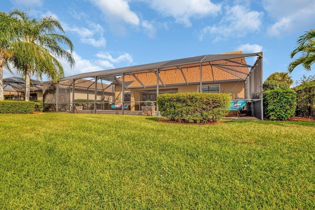 birds eye view of property featuring a residential view and a water view