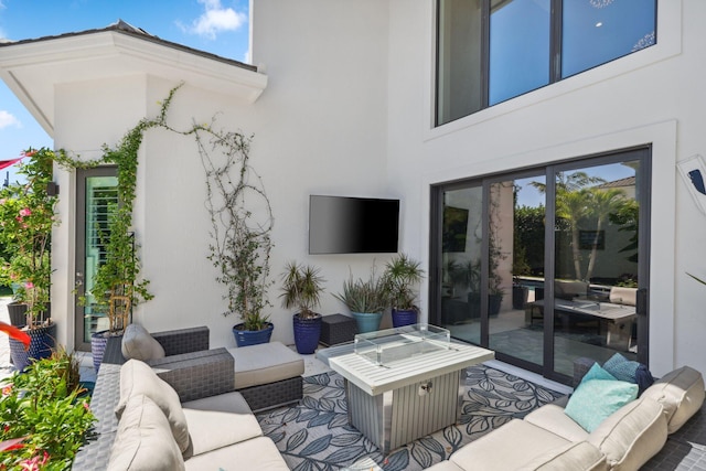 2560 NW 70th Blvd, Boca Raton, FL 33496 - living room with a wealth of natural light
