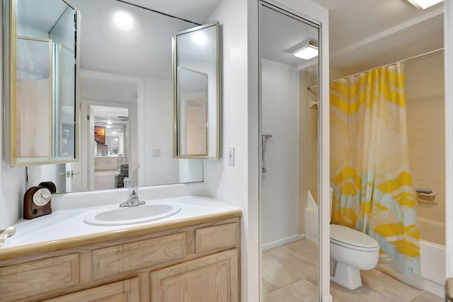 full bath featuring shower / bath combo with shower curtain, toilet, and vanity
