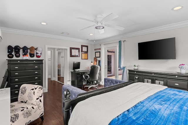 912 Roberts Rd, Delray Beach, FL 33483 - bedroom featuring recessed lighting, ornamental molding, a ceiling fan, and wood finished floors