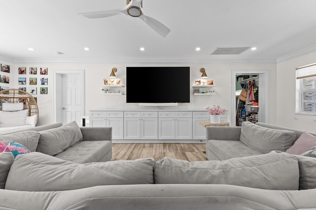 912 Roberts Rd, Delray Beach, FL 33483 - living area with recessed lighting, light wood-style floors, a ceiling fan, visible vents, and ornamental molding