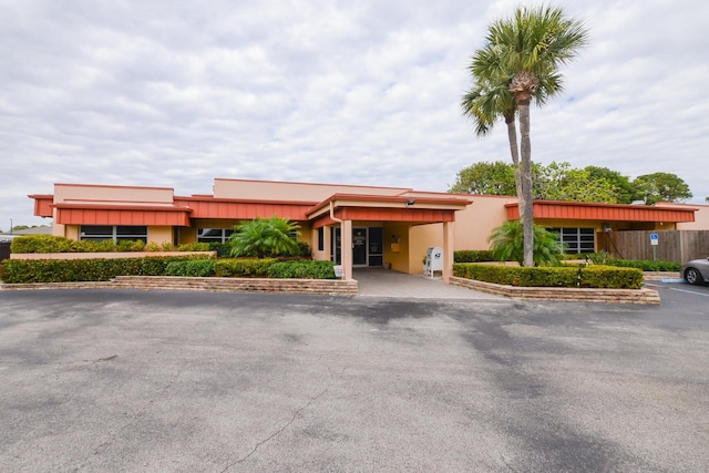 13 Lake Vista Trl Unit 202, Port Saint Lucie, FL 34952 - view of building exterior