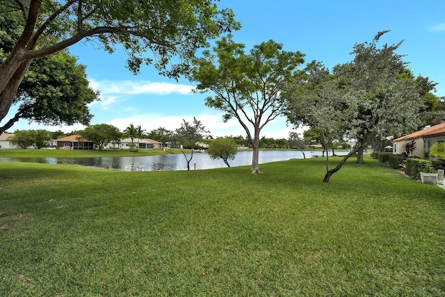 136 Centennial Ct, Deerfield Beach, FL 33442 - view of water feature