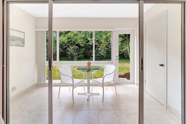 sunroom with a healthy amount of sunlight