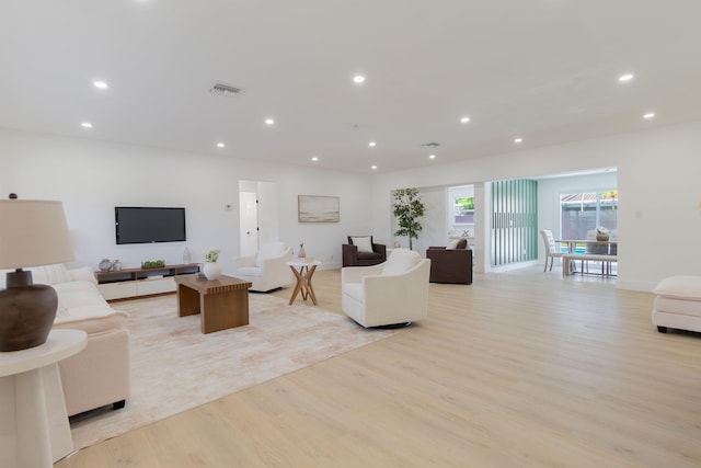 739 SE 11th Ave, Deerfield Beach, FL 33441 - living area featuring light wood-style floors and recessed lighting