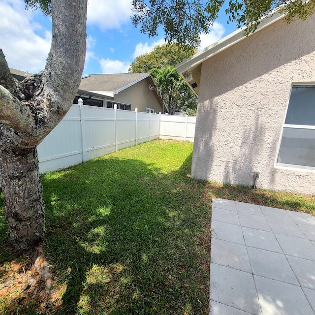 6374 Robinson St, Jupiter, FL 33458 - view of yard with fence