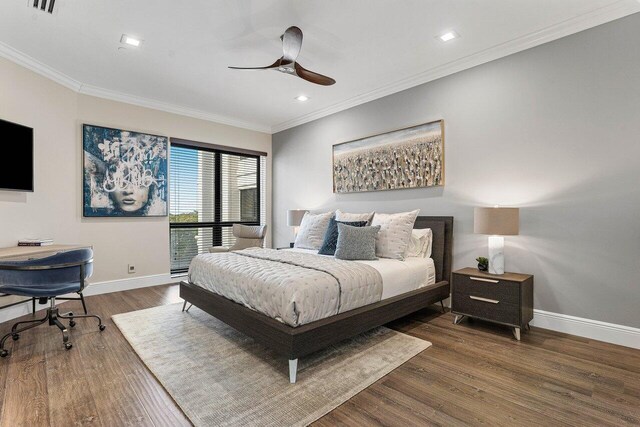 7383 Orangewood Ln Unit 304, Boca Raton, FL 33433 - bedroom with baseboards, wood finished floors, crown molding, recessed lighting, and a ceiling fan