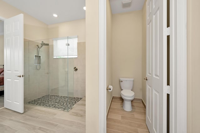 1055 Ember Ridge Run, Loxahatchee, FL 33470 - spacious closet featuring light wood-style flooring