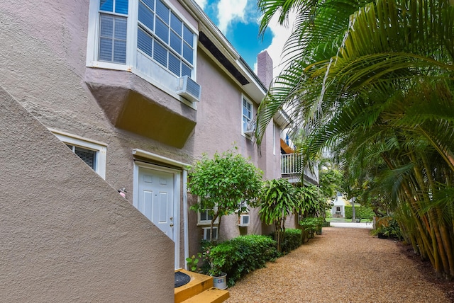 126 Peruvian Ave, Palm Beach, FL 33480 - view of property's community